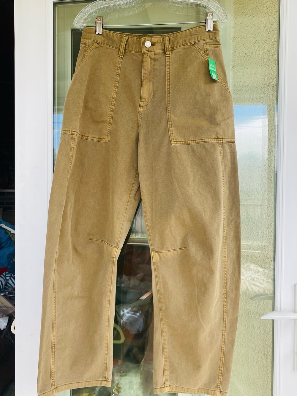 NWT GAP Denim High Rise Barrel Utility Jeans Tan Women’s Size 4 Pockets